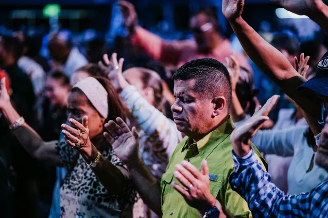 Unidad Cristiana en Siberia: Un Testimonio de Misericordia sin Fronteras
