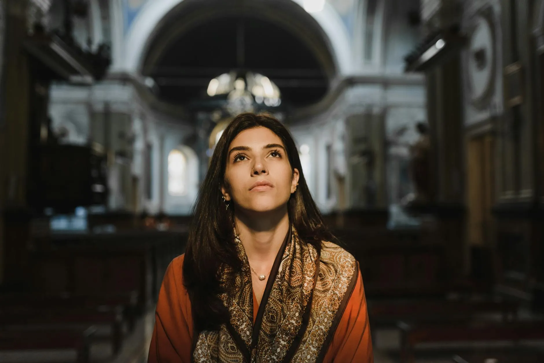 Historia de Movimiento Cristiano (No denominacional): Orígenes, Creencias y Preguntas Frecuentes