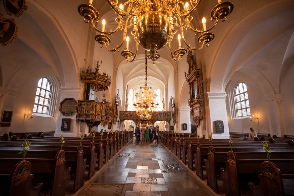 Deutsche Bischöfe vor Wahl: Neue Führung für Kirche im Wandel