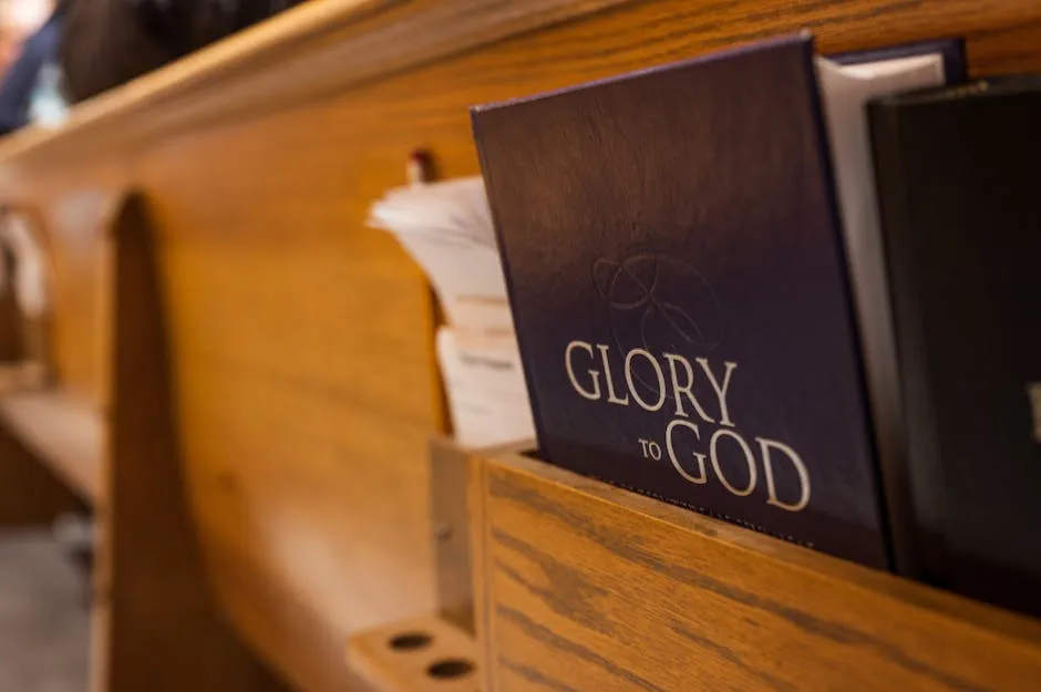 Discernimiento Cristiano en la Era Digital: Entre la Prudencia y la Innovación