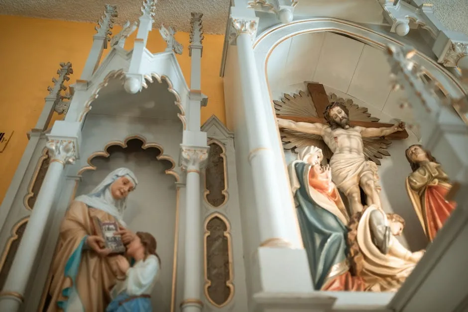 La devoción mariana que transformó a un evangelizador: Fulton Sheen y Nuestra Señora de Lourdes