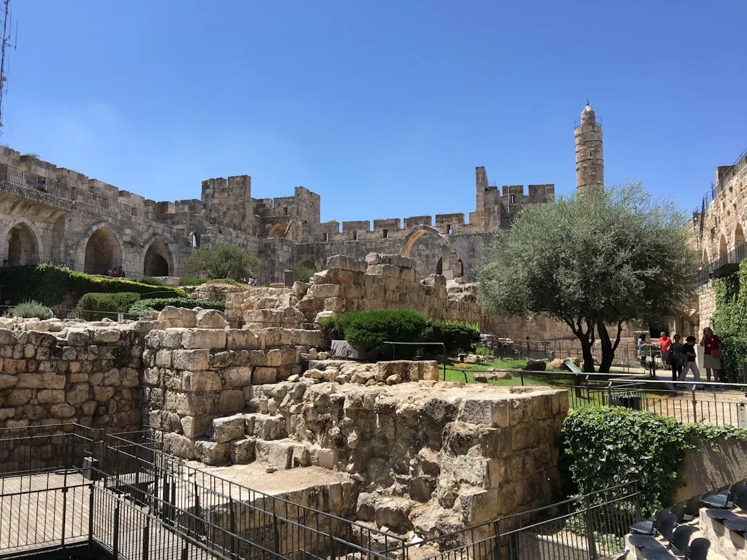 Benediktiner in Jerusalem: Kontemplative Zeugen im Zentrum des Sturms