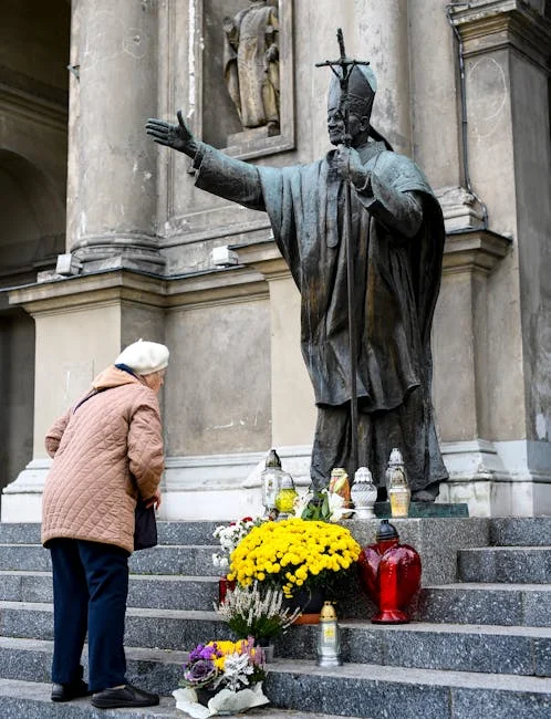 Papst Leo: Trauer um unschuldige Opfer des Krieges im Nahen Osten