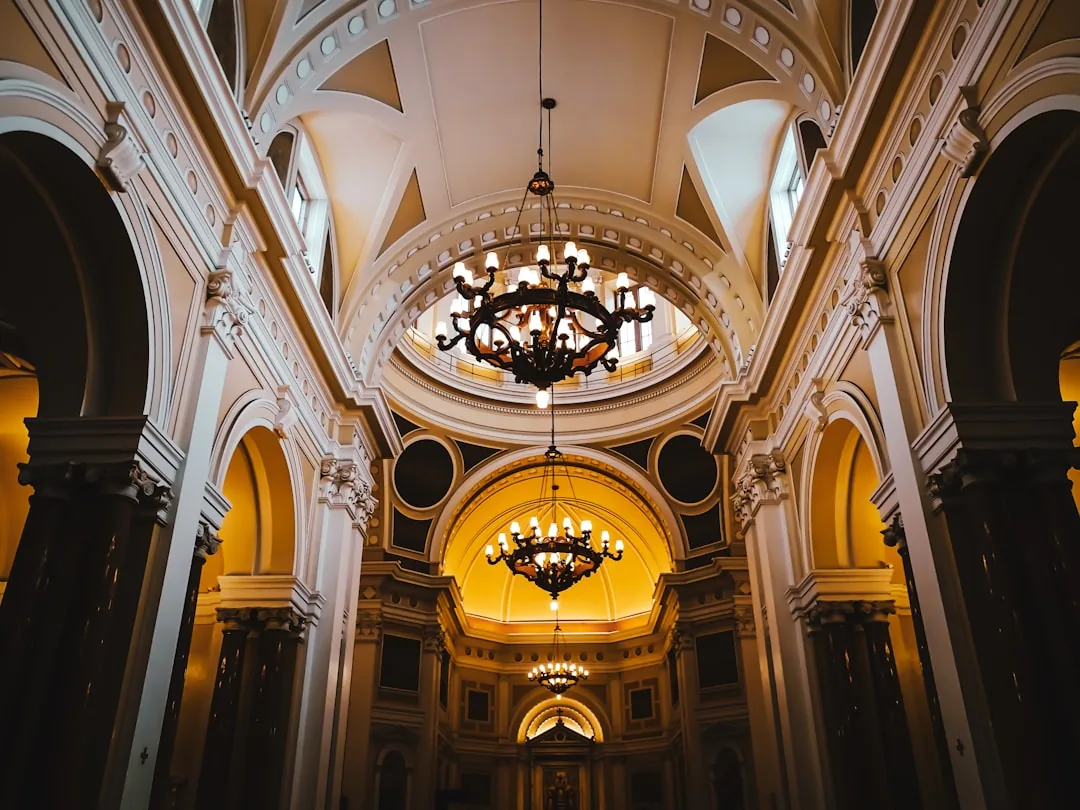 Número de vítimas de feminicídio no Brasil supera registros oficiais