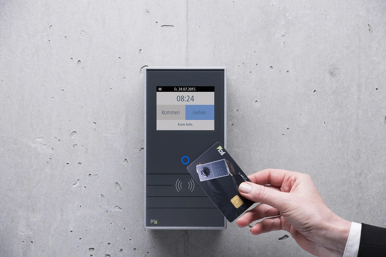 EuGH: Kirchenaustritt allein kein Kündigungsgrund