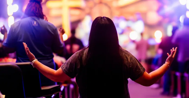 Cómo Crecer en la Fe: Fundamentos del Crecimiento Espiritual