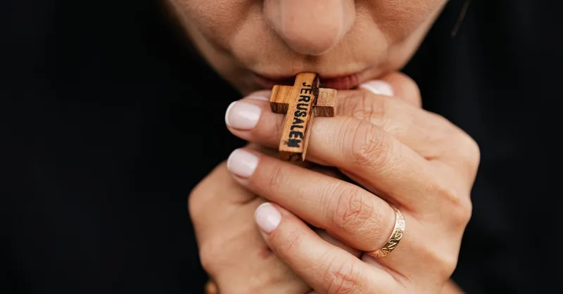 3 ideas para practicar obras de misericordia en la Cuaresma