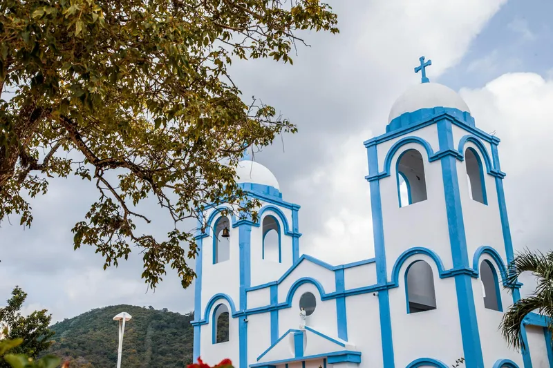 Colombie: L'Église Catholique Appelle à la Paix et au Dialogue National