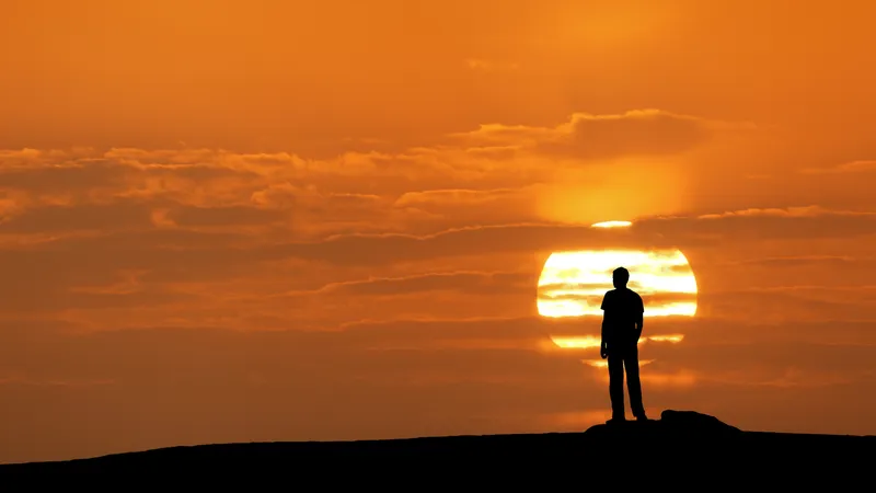 When God Speaks: 3 Biblical Guidelines for Hearing His Voice Today