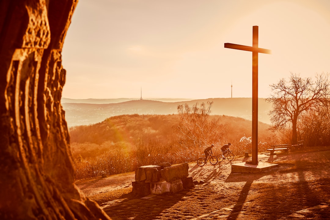 Der christliche Aufruf, die Verwundbaren zu schützen: Göttliche Gerechtigkeit in Aktion