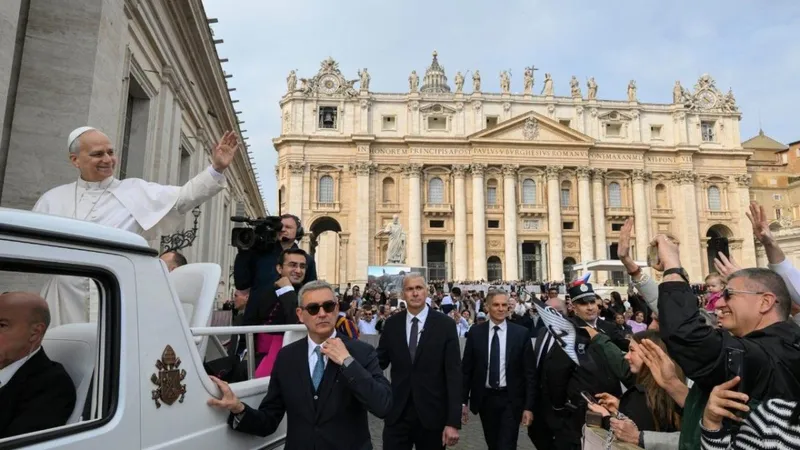 El Papa recuerda que «lo que une a los cristianos no es una lengua o una etnia sino la fe en Cristo»