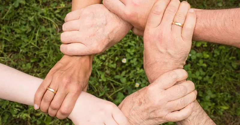 ¿Cómo puede proteger a su hijo del suicidio adolescente?